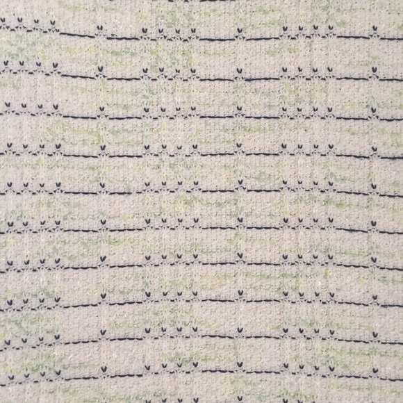 St. John Texture Sleeveless U Neckline Top - Picture 4 of 5